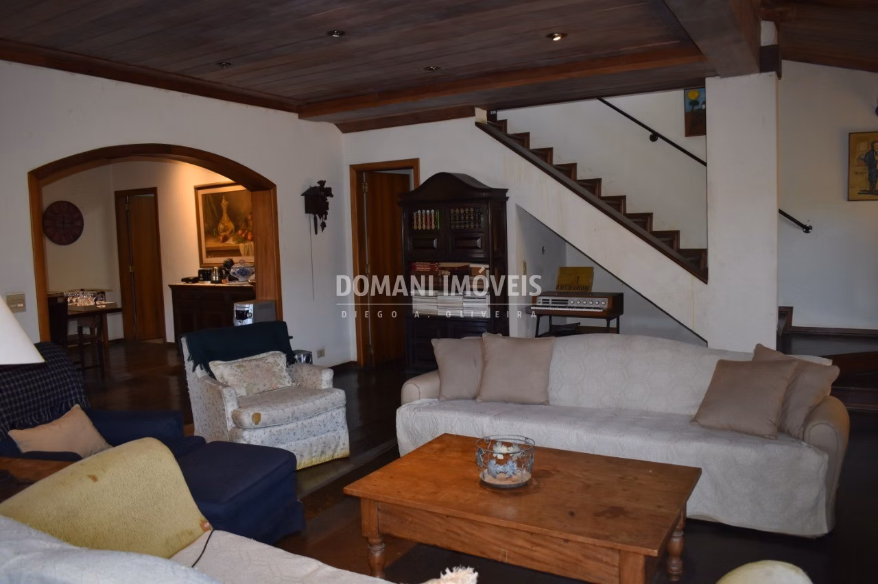 House of 1,010 m² in Campos do Jordão, SP, Brazil