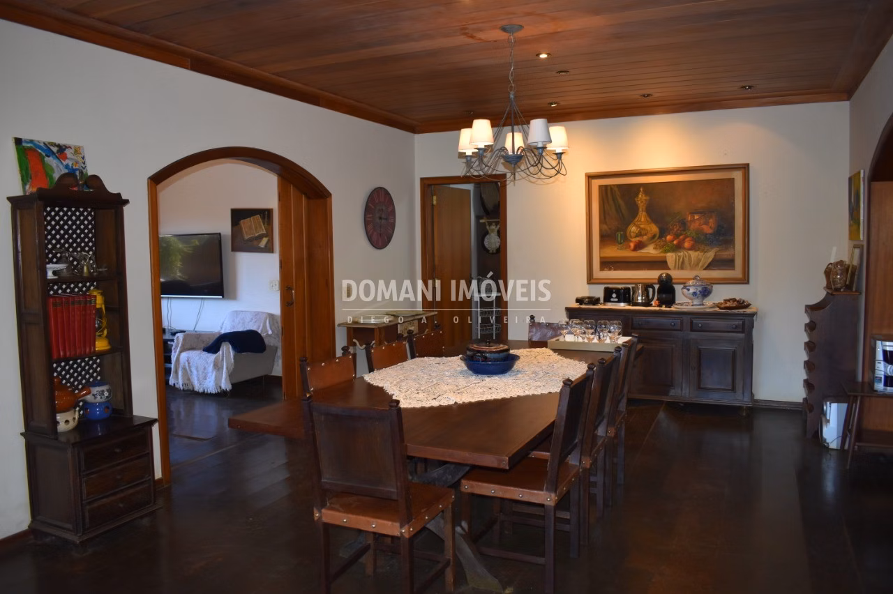 House of 1,010 m² in Campos do Jordão, SP, Brazil