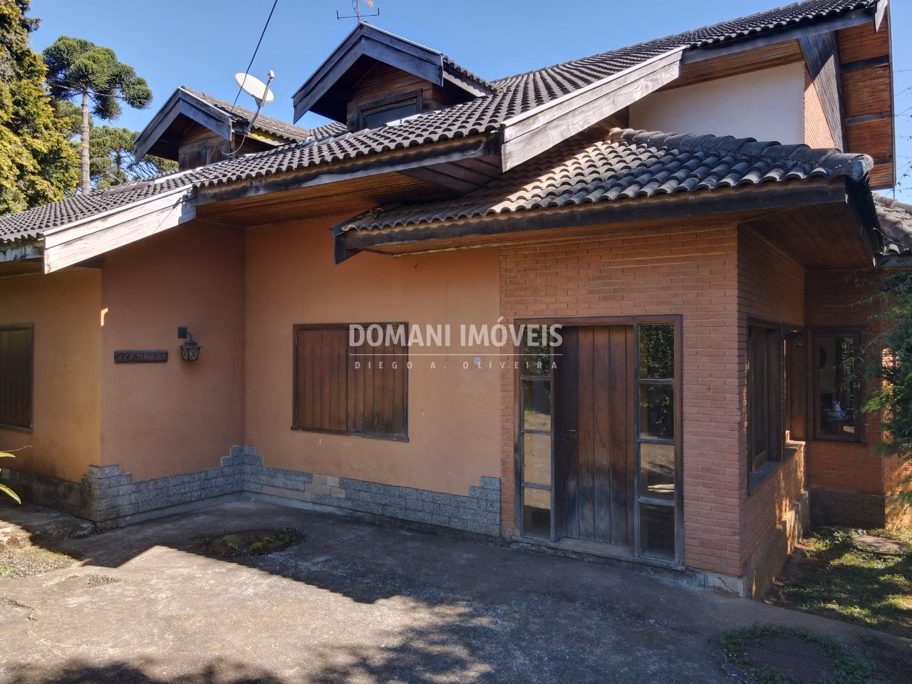 House of 1,010 m² in Campos do Jordão, SP, Brazil