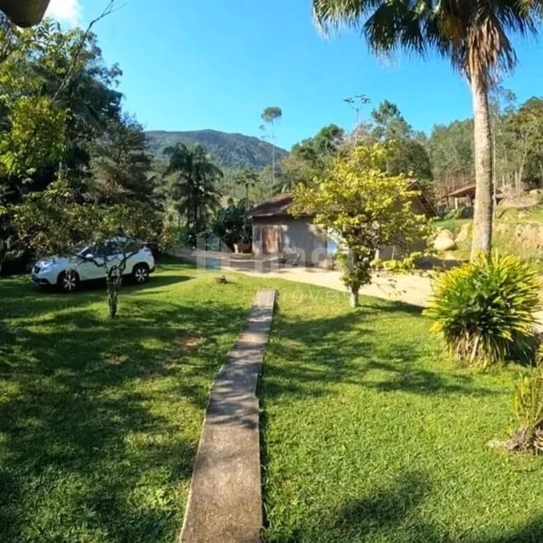 Fazenda de 3 ha em Nova Trento, SC