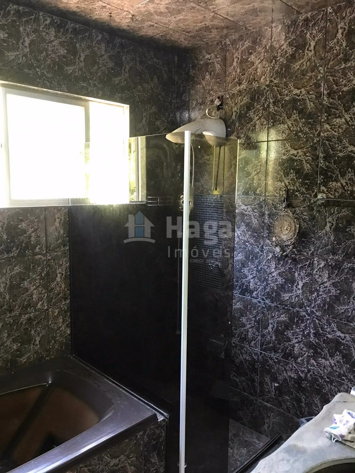 Casa de 316 m² em Brusque, SC