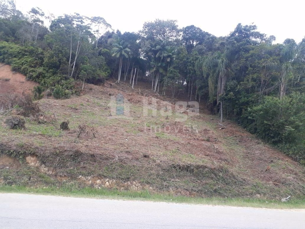 Terreno de 400 m² em Guabiruba, SC