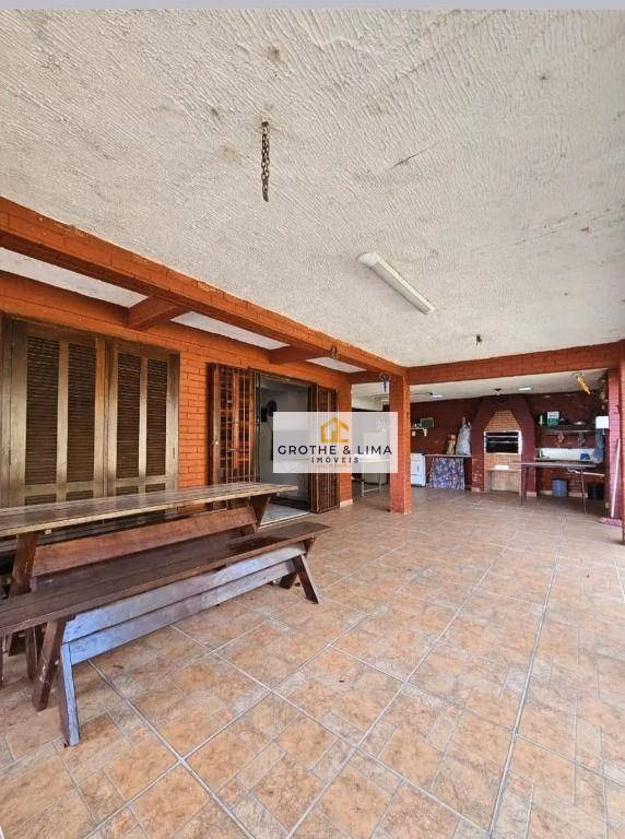 Chácara de 2.400 m² em Igaratá, SP