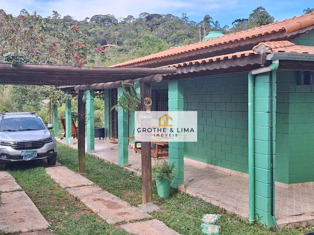 Chácara de 970 m² em Santa Branca, SP