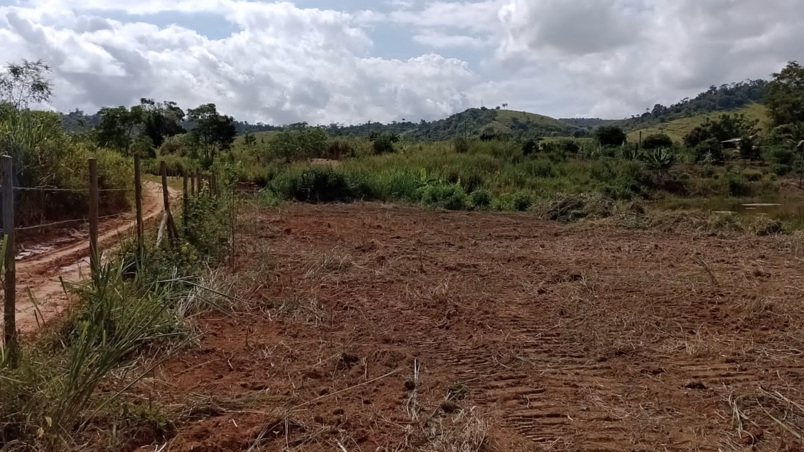 Terreno de 1.400 m² em Colatina, ES