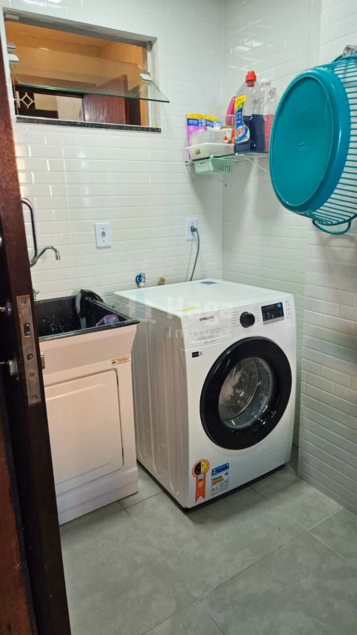 Casa de 107 m² em Brusque, SC