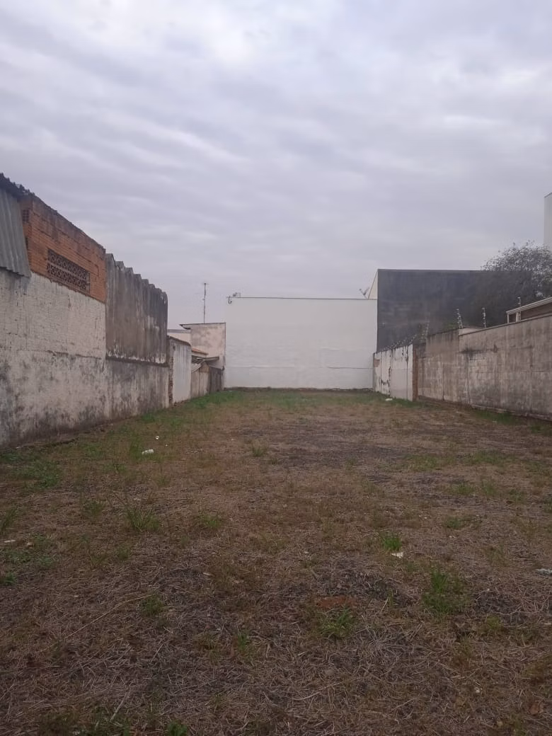 Terreno de 400 m² em Americana, SP