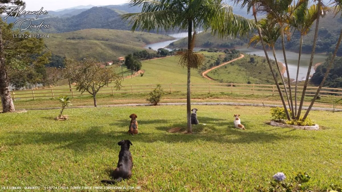 Piracaia, SP में 37 ha का छोटा खेत बिक्री के लिए