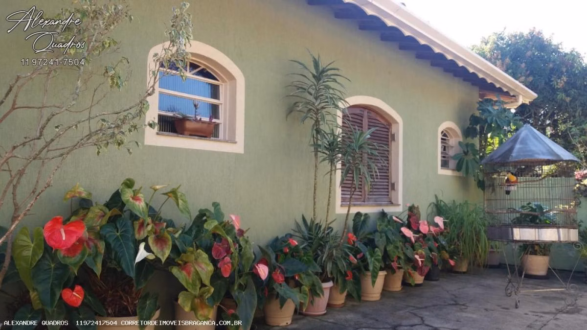 Piracaia, SP में 37 ha का छोटा खेत बिक्री के लिए
