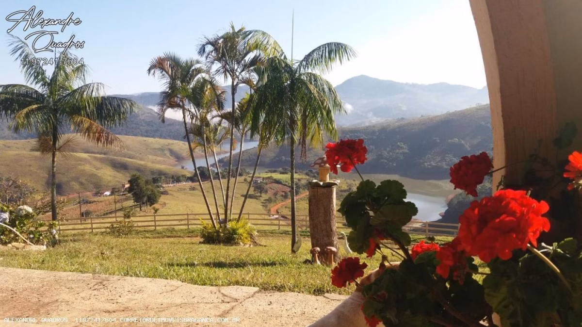 Piracaia, SP में 37 ha का छोटा खेत बिक्री के लिए
