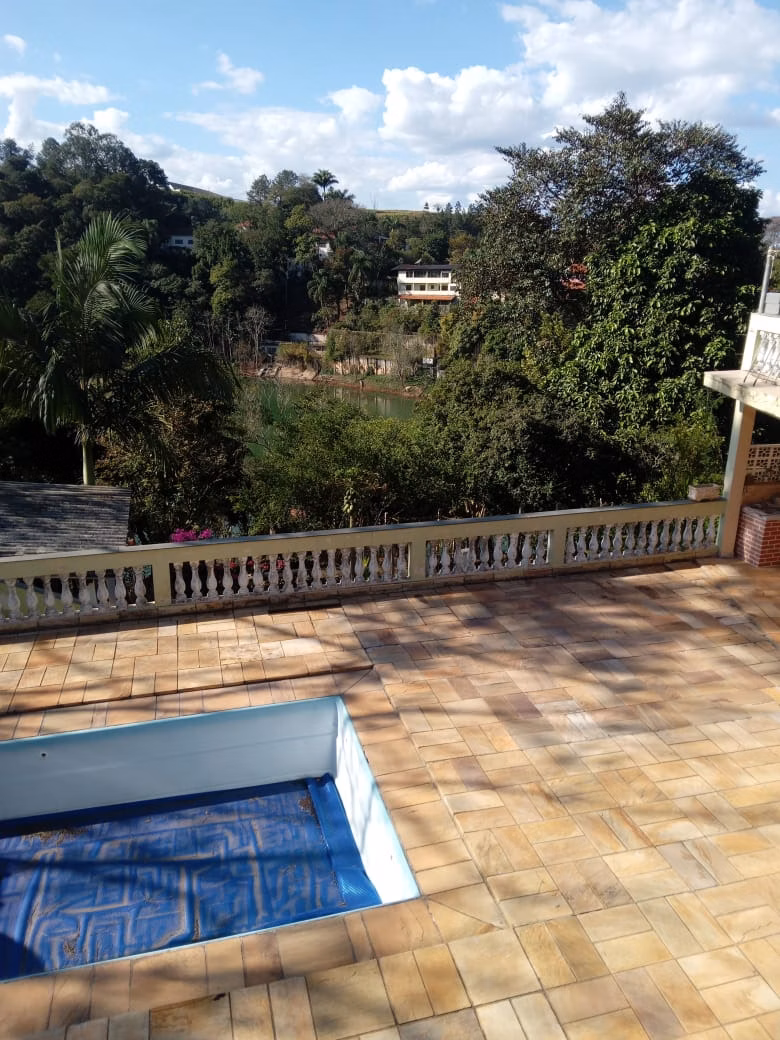 Chácara de 1.000 m² em Igaratá, SP