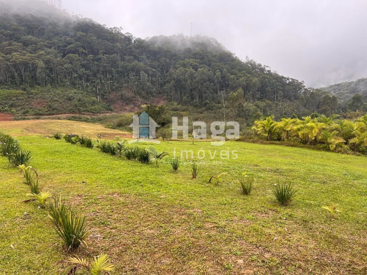 Terreno de 4.500 m² em Guabiruba, SC