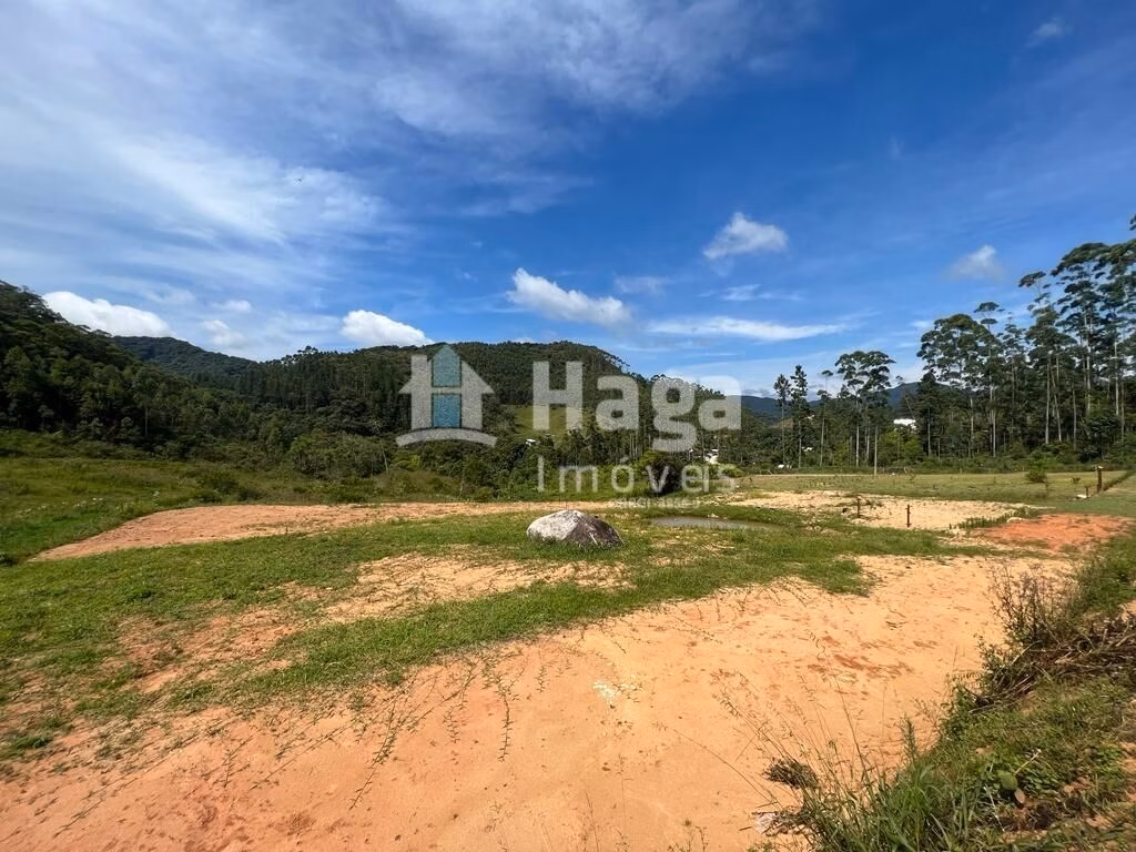 Terreno de 4.500 m² em Guabiruba, SC