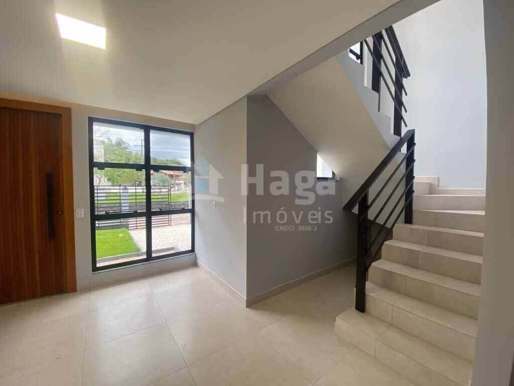 Casa de 226 m² em Guabiruba, SC