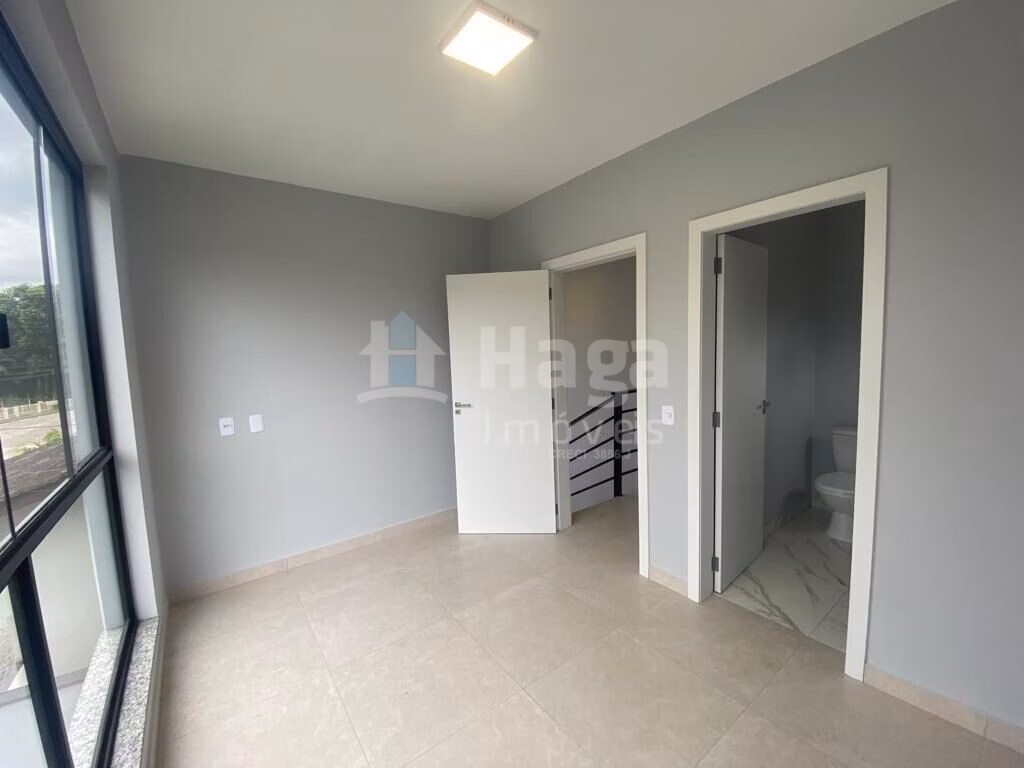 Casa de 226 m² em Guabiruba, SC