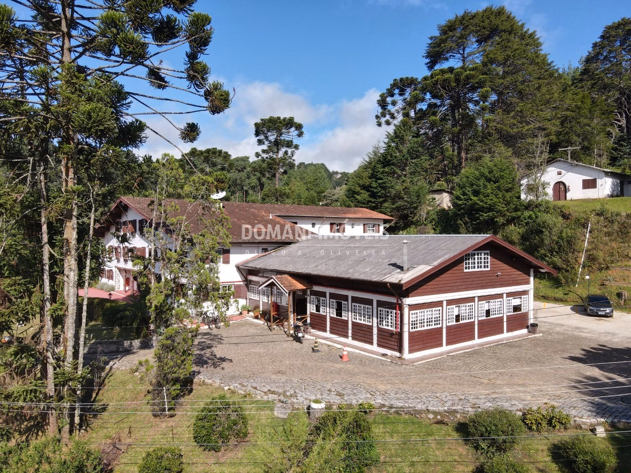 Comercial de 9.650 m² em Campos do Jordão, SP