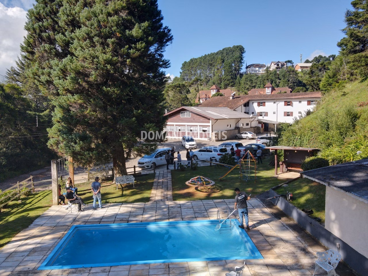 Comercial de 9.650 m² em Campos do Jordão, SP