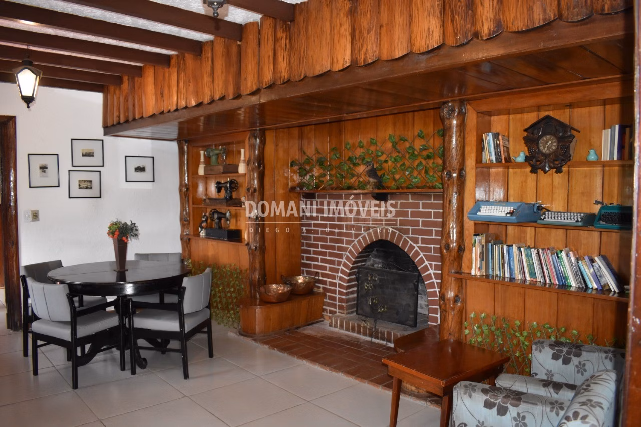 Comercial de 9.650 m² em Campos do Jordão, SP