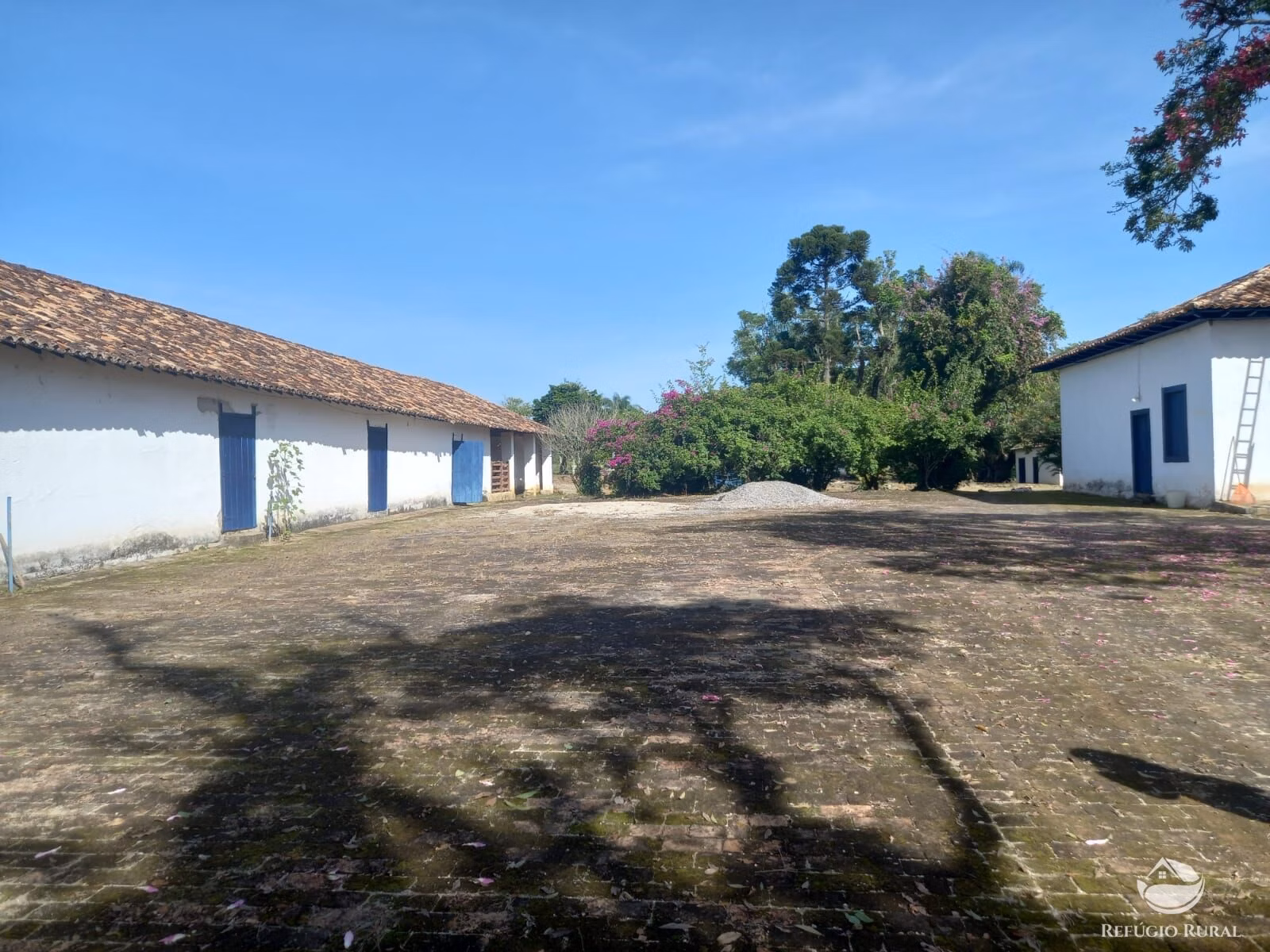 Small farm of 82 acres in São José dos Campos, SP, Brazil