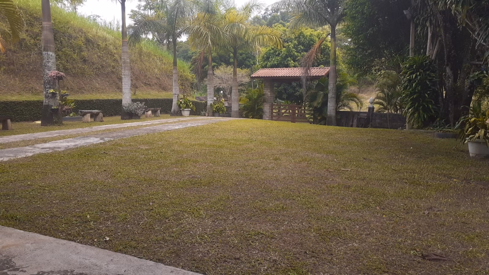 Small farm of 12 acres in São José dos Campos, SP, Brazil