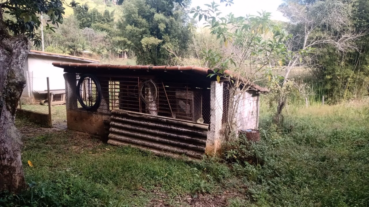 Small farm of 12 acres in São José dos Campos, SP, Brazil