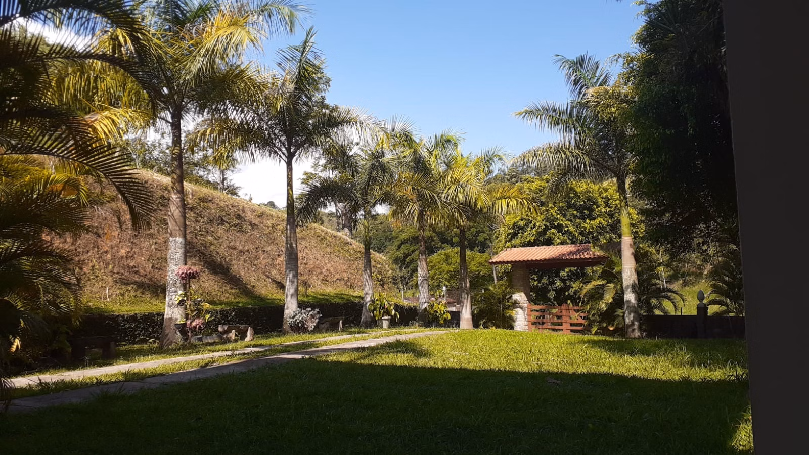 Small farm of 12 acres in São José dos Campos, SP, Brazil