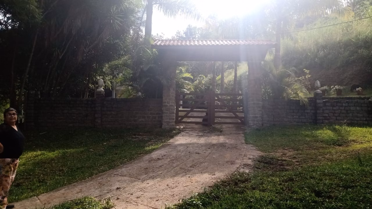 Small farm of 12 acres in São José dos Campos, SP, Brazil