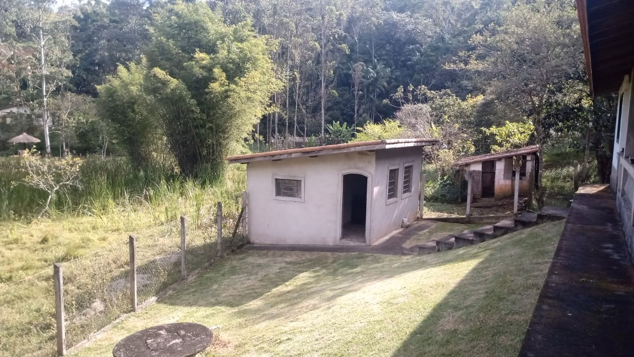 Small farm of 12 acres in São José dos Campos, SP, Brazil