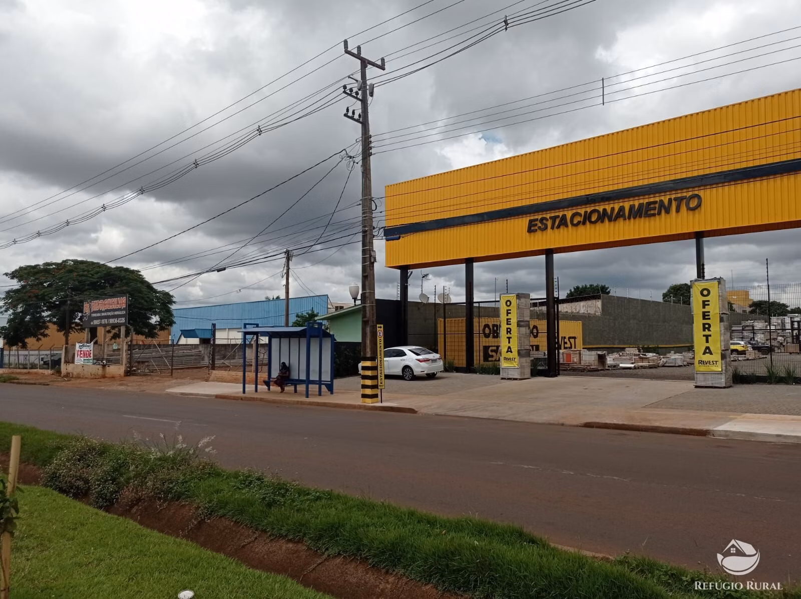 Terreno de 2.150 m² em Sarandi, PR