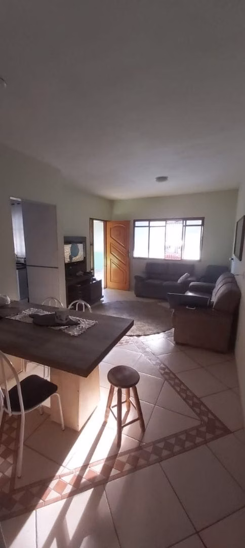Casa de 200 m² em Nova Odessa, SP
