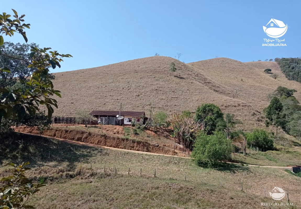 Sítio de 14 ha em Monteiro Lobato, SP