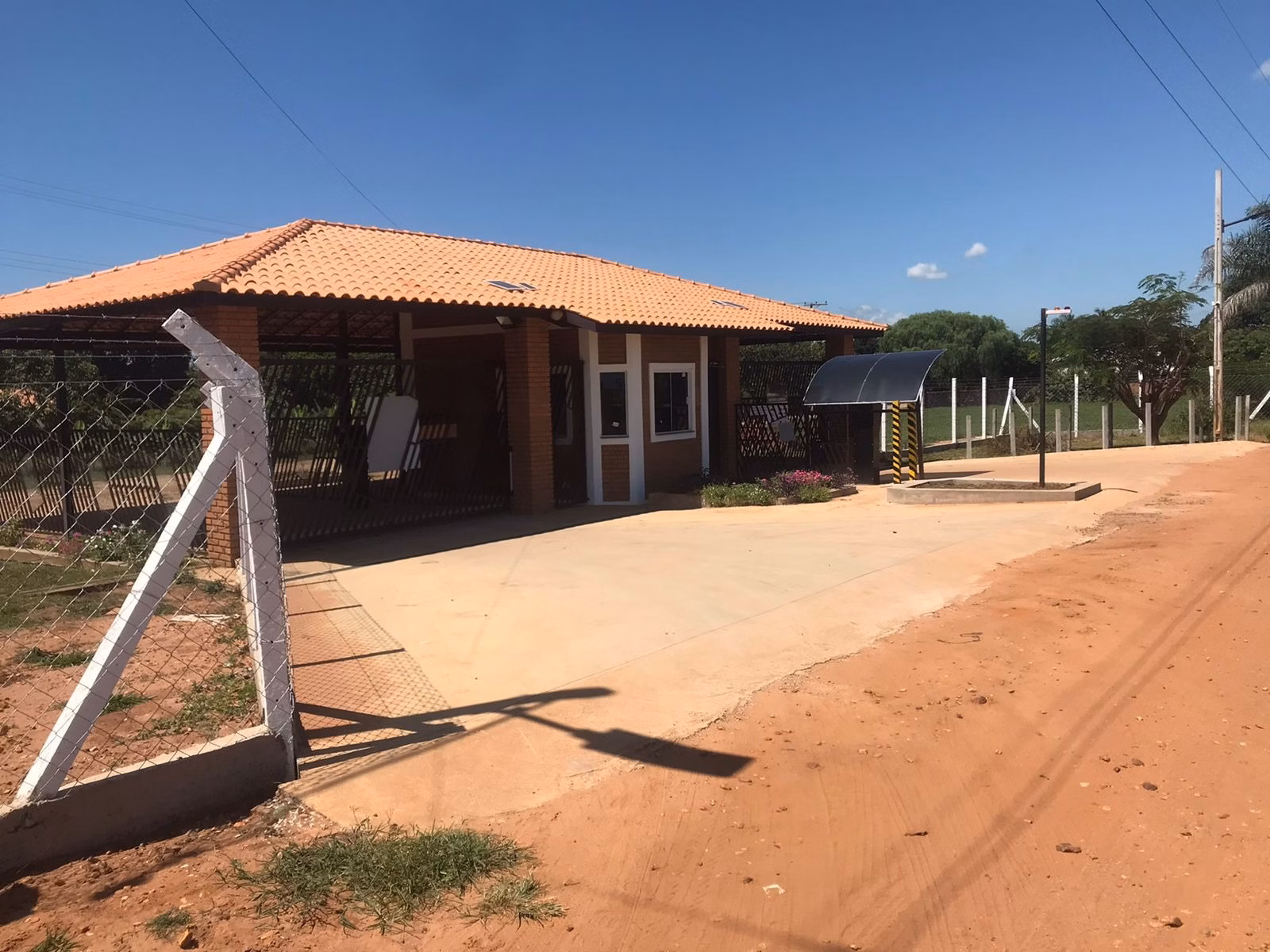 Chácara de 1.500 m² em Dois Córregos, SP