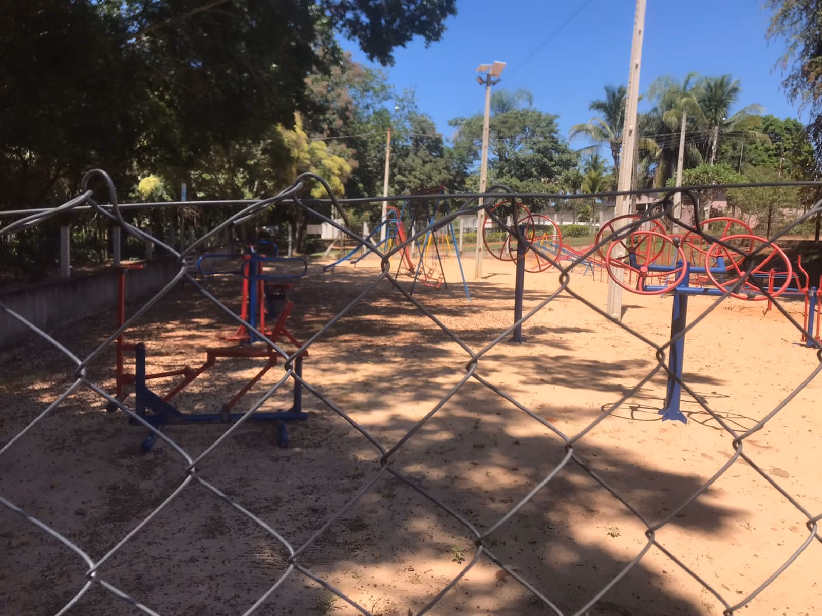 Chácara de 1.500 m² em Dois Córregos, SP