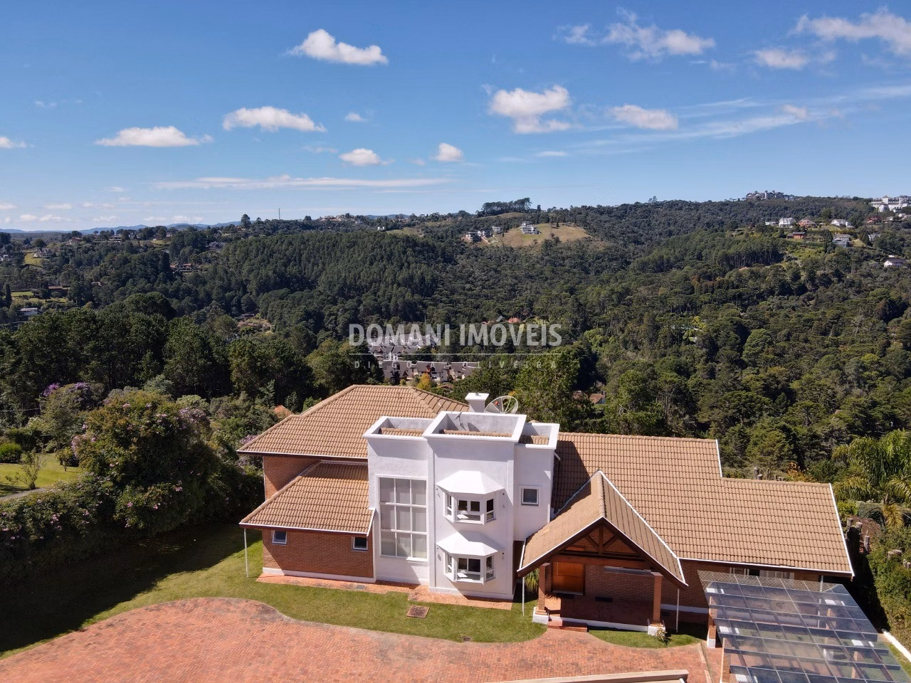 House of 1,590 m² in Campos do Jordão, SP, Brazil