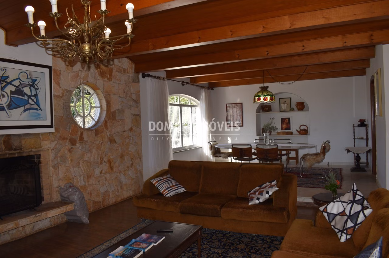 House of 2,250 m² in Campos do Jordão, SP, Brazil