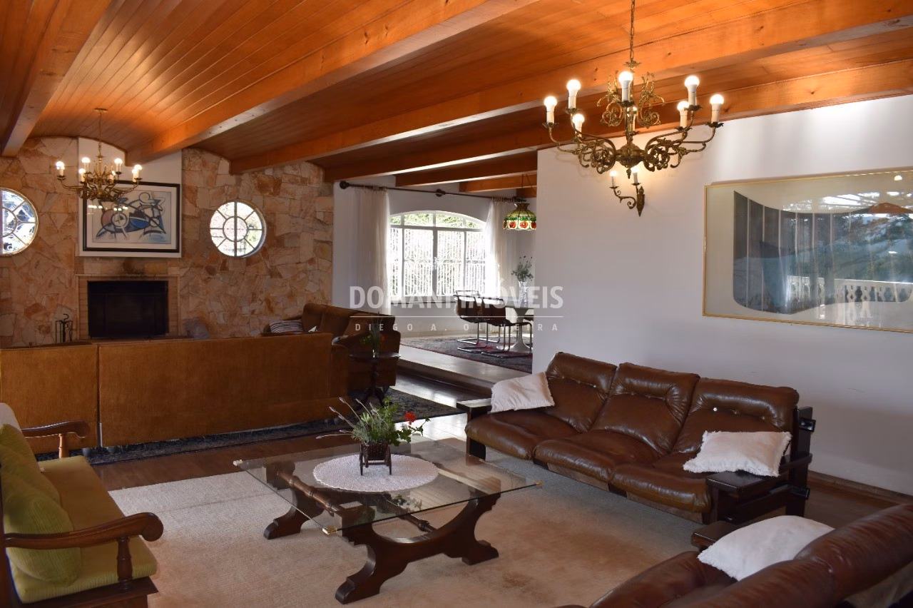 House of 2,250 m² in Campos do Jordão, SP, Brazil