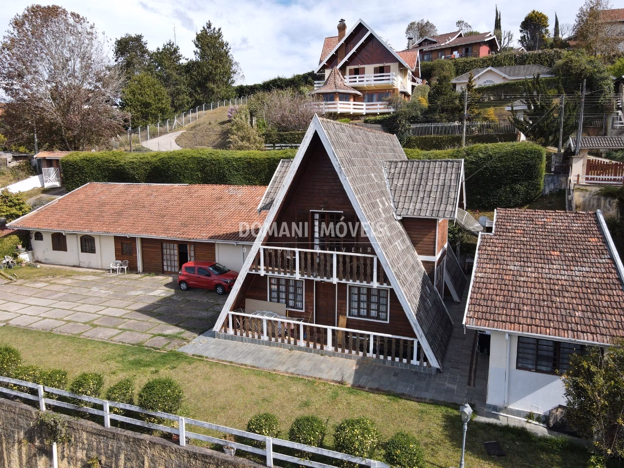 Casa de 1.160 m² em Campos do Jordão, SP