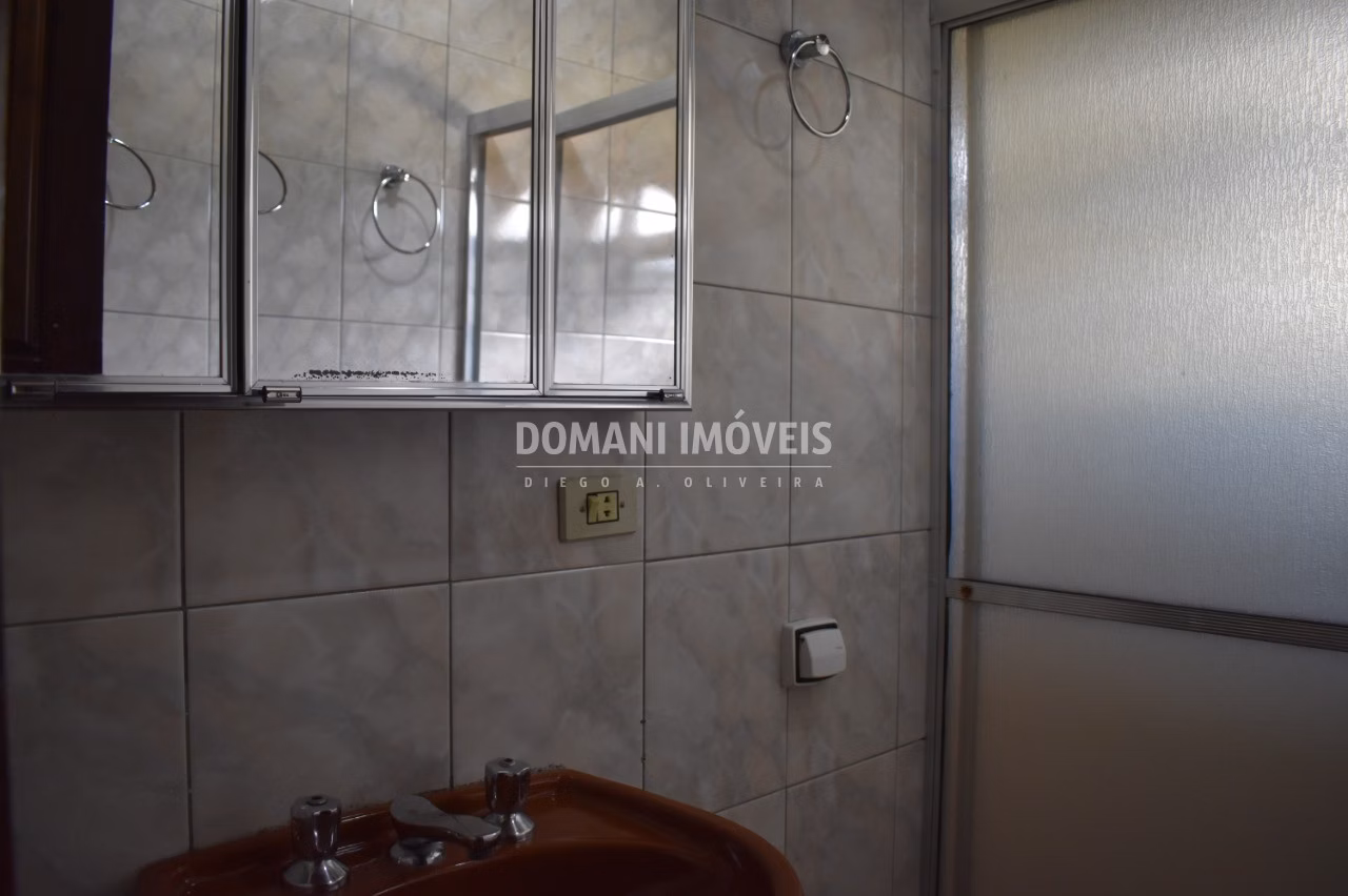 Casa de 1.160 m² em Campos do Jordão, SP