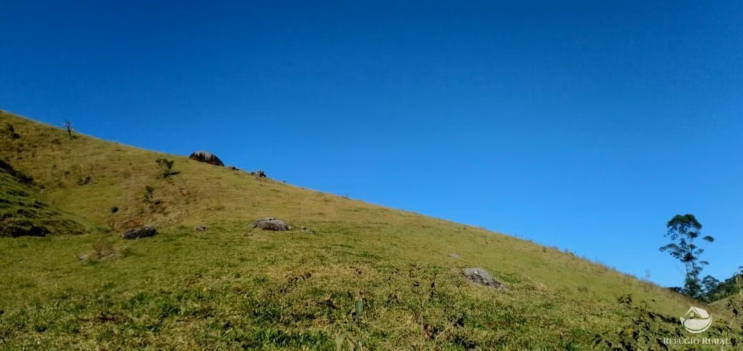 Small farm of 30 acres in São José dos Campos, SP, Brazil