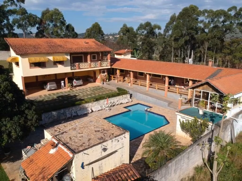 Chácara de 1.000 m² em Mairinque, SP