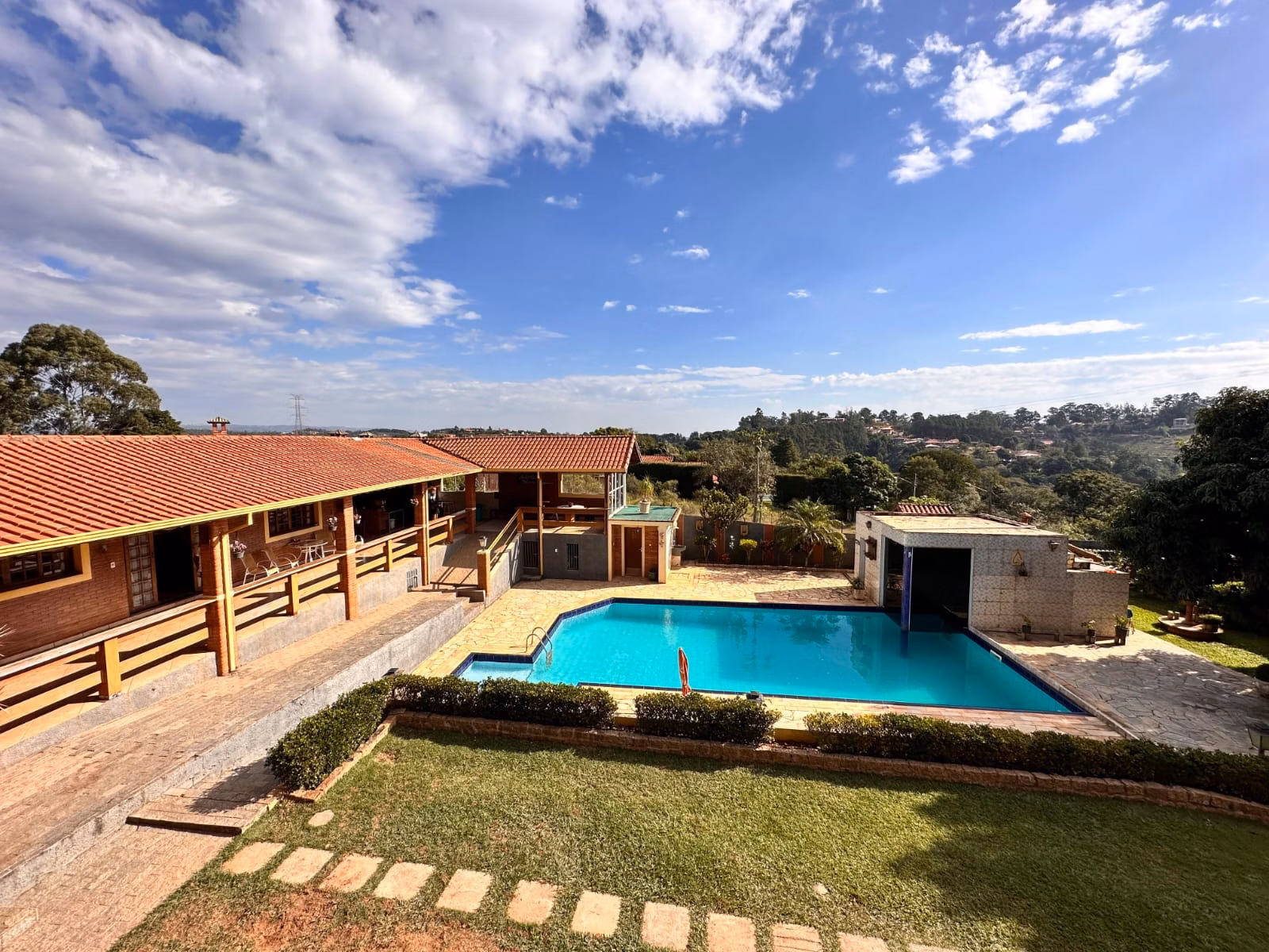 Country home of 1,000 m² in Mairinque, SP, Brazil