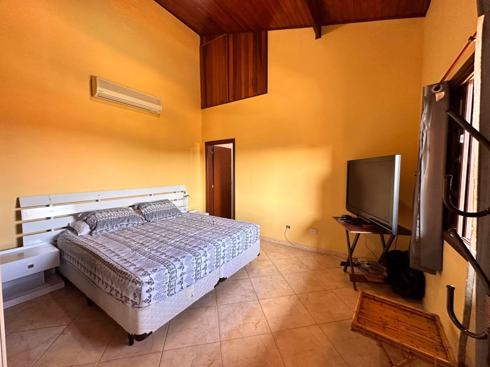 Country home of 1,000 m² in Mairinque, SP, Brazil