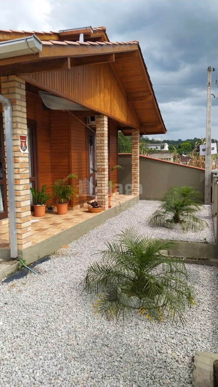 Casa de 352 m² em Guabiruba, SC