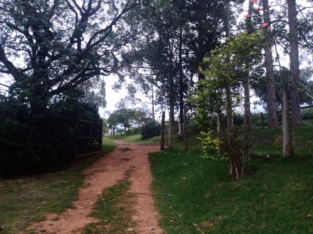 Sítio de 12 ha em Itapetininga, SP