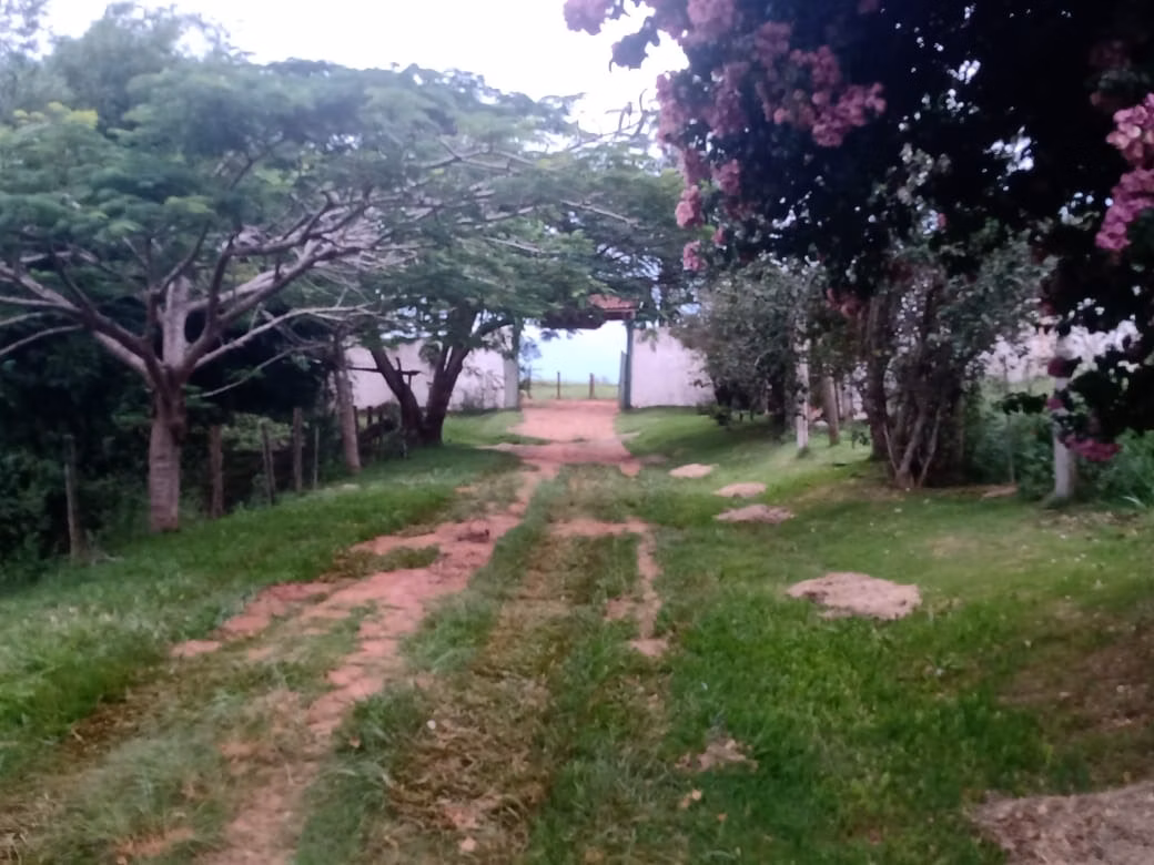 Sítio de 12 ha em Itapetininga, SP