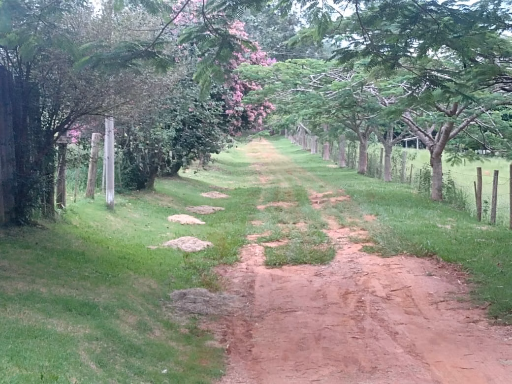 Sítio de 12 ha em Itapetininga, SP
