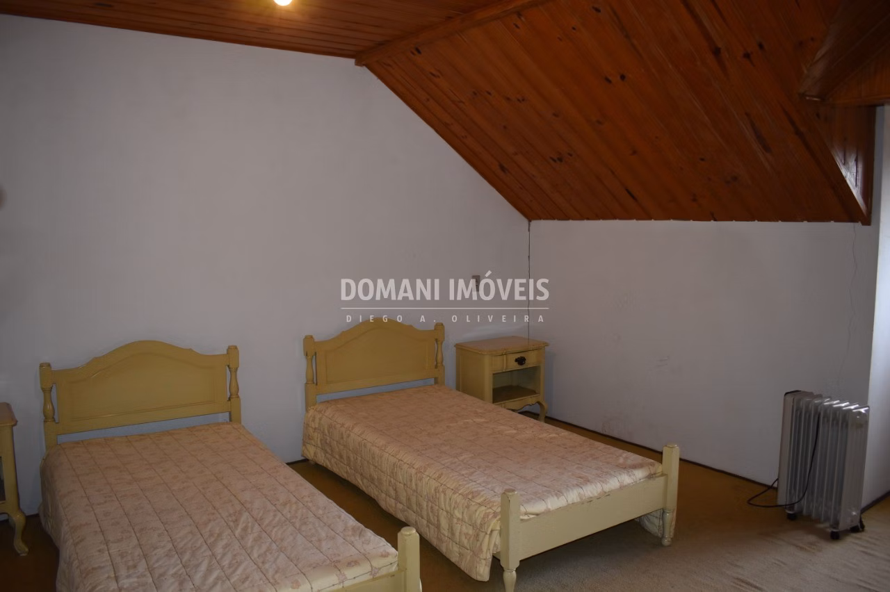 Casa de 8.430 m² em Campos do Jordão, SP