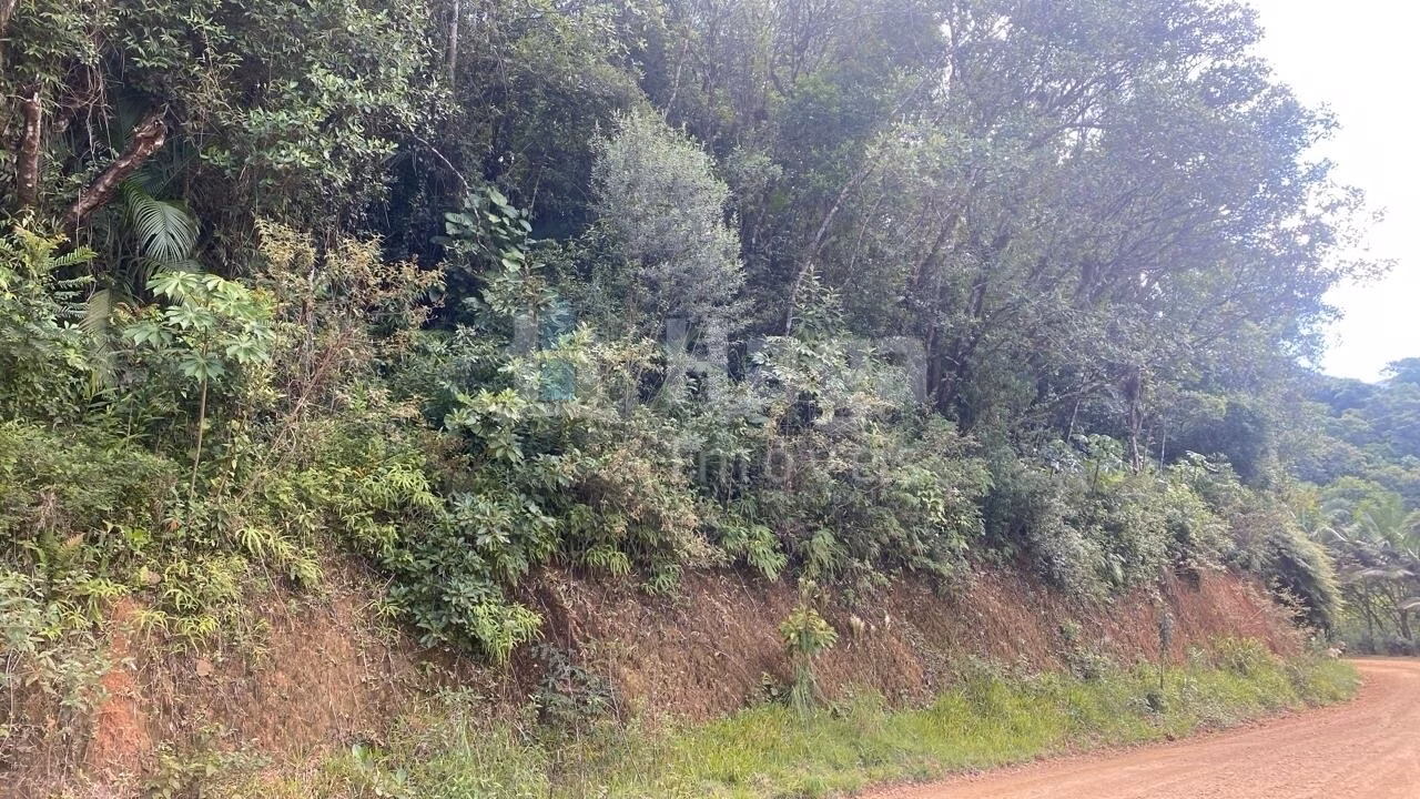 Terreno de 5.595 m² em Guabiruba, SC