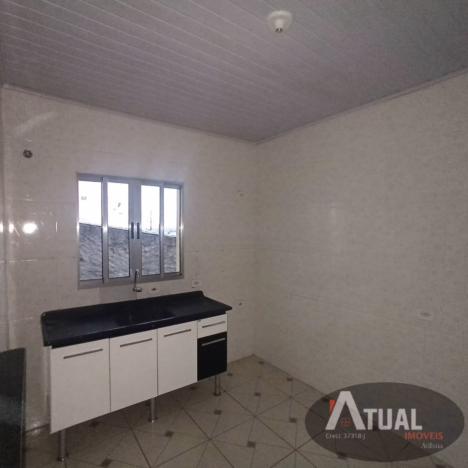 Casa de 150 m² em Mairiporã, SP