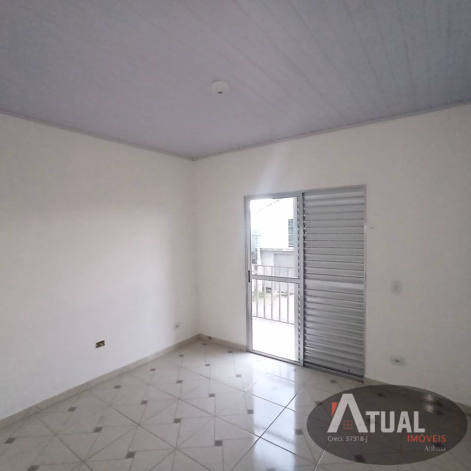 Casa de 150 m² em Mairiporã, SP